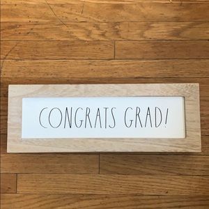 Rae Dunn sign “CONGRATS GRAD!”